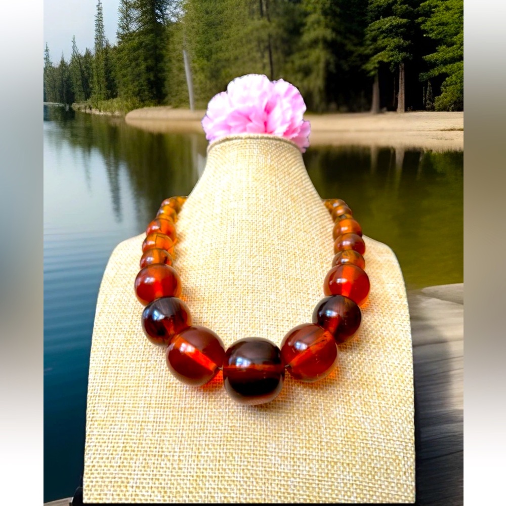 Stunning & Vintage Cognac Color With Black Swirl Graduated Amber Necklace 126gr
